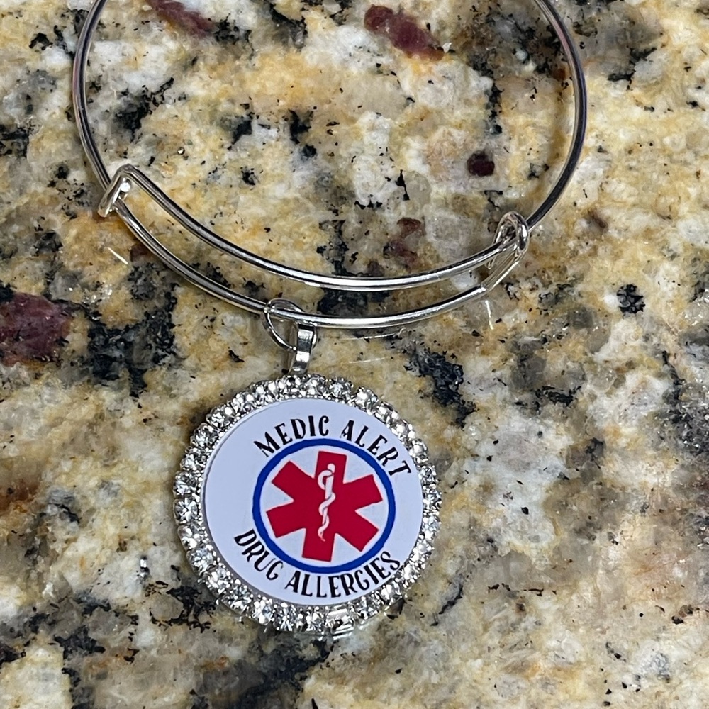 Drug allergies bracelet
